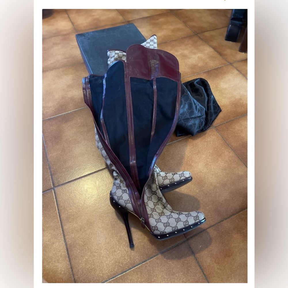 Gucci knee boots